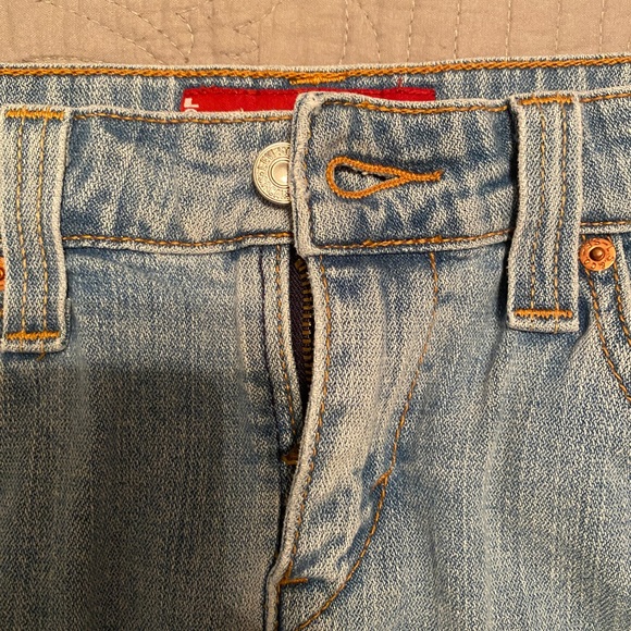 Levi’s Jean Skirt - Picture 6 of 6